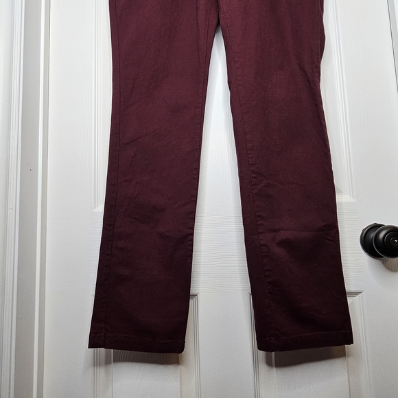 Old Navy Burgundy Chinos Pants Trousers Long Tall Inseam Mens Size Waist 34 - Picture 9 of 11